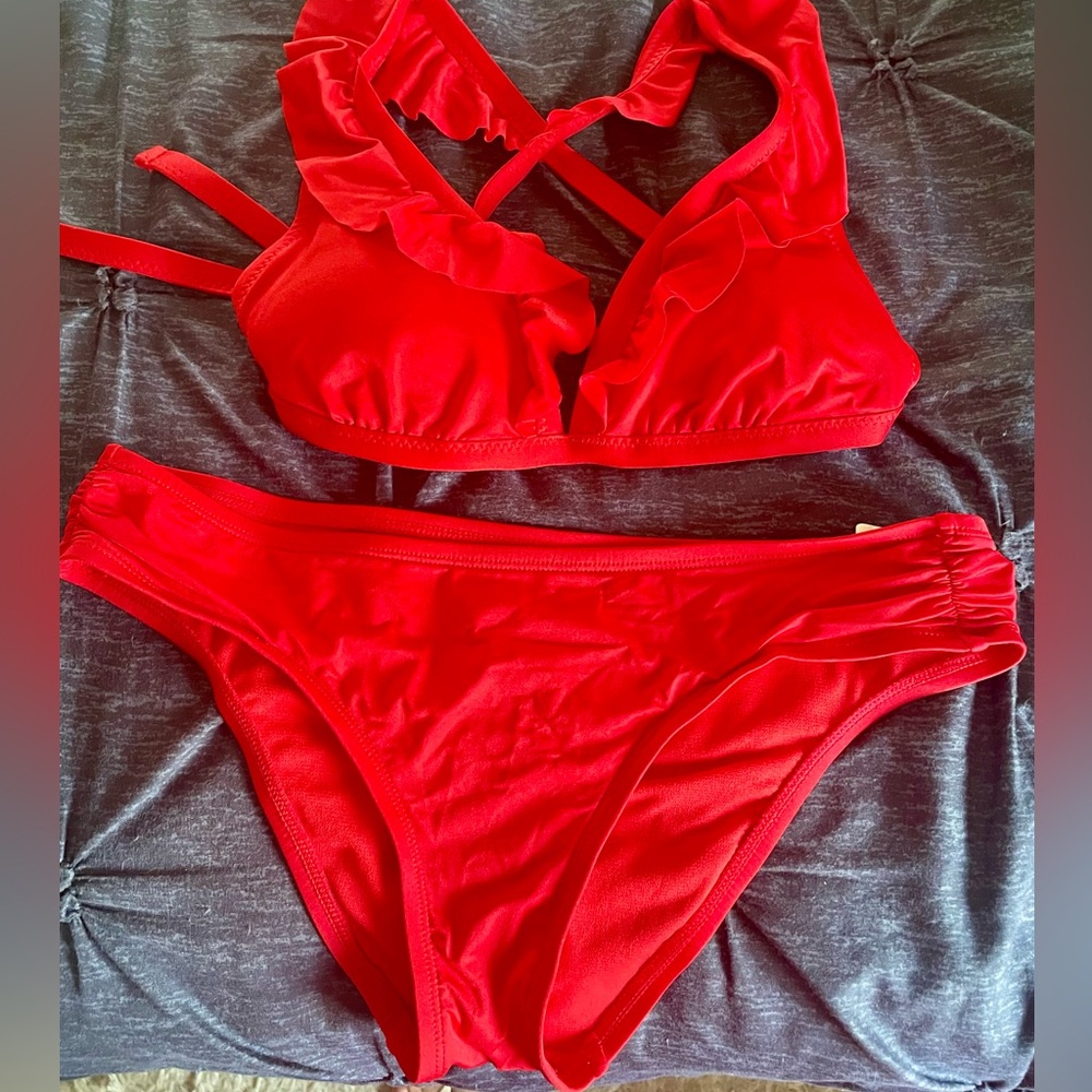 Shade &Shore Red Bikini. Size small. Excellent condition